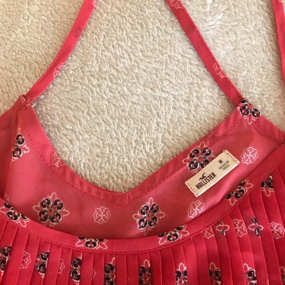 Hollister Crinkle Camisole Top - Size M - Picture 5 of 10